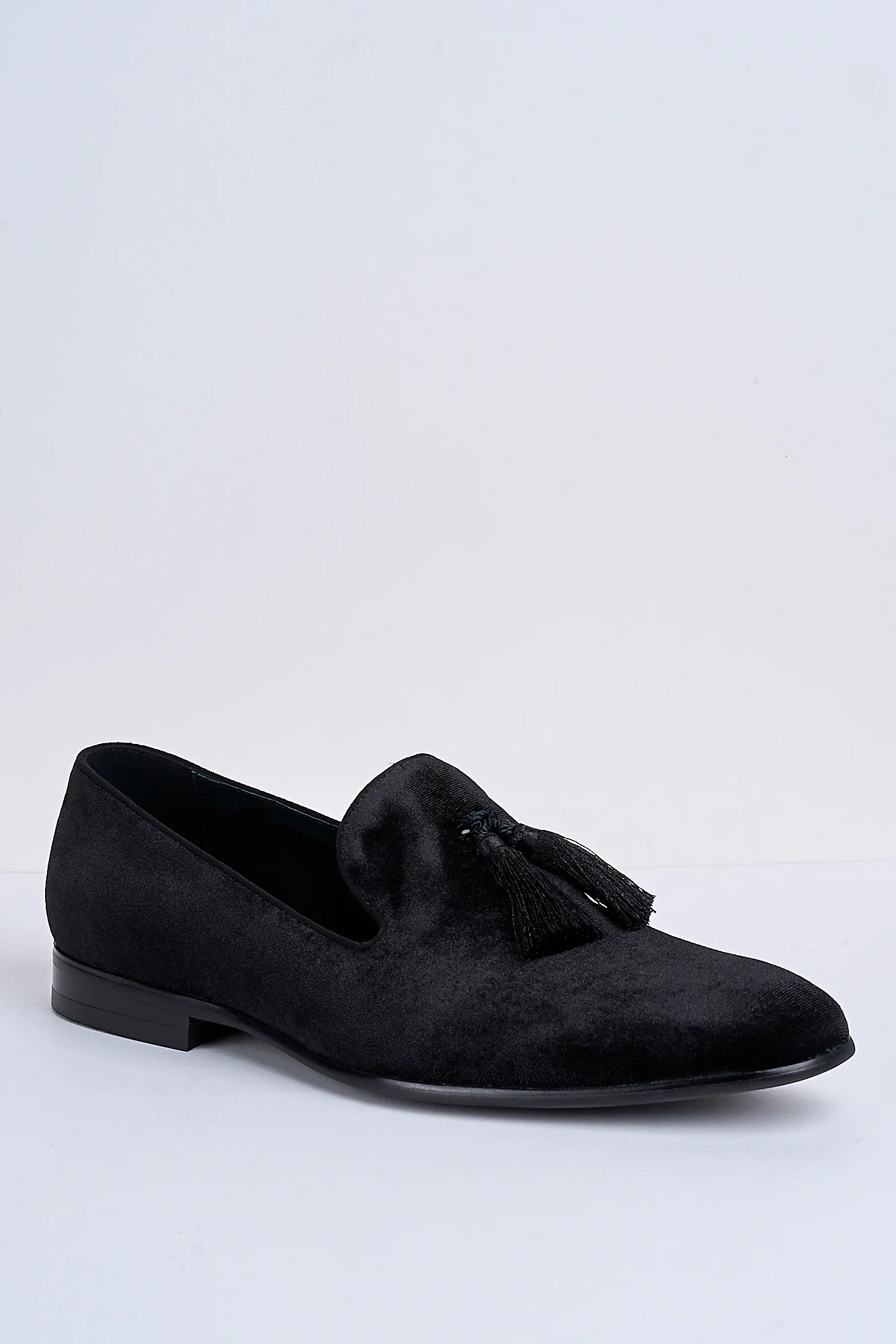 Alessandro Velvet Tassel Loafers – Jet Black - Image 3