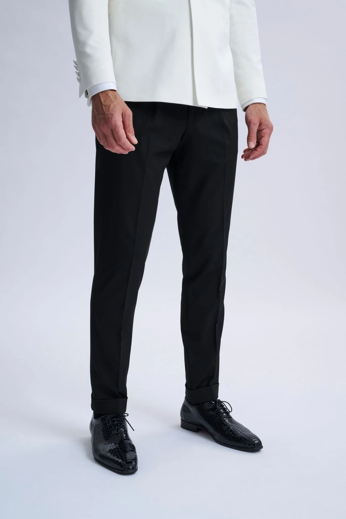 Alfonso Tuxedo Jacket and Trousers - Image 7