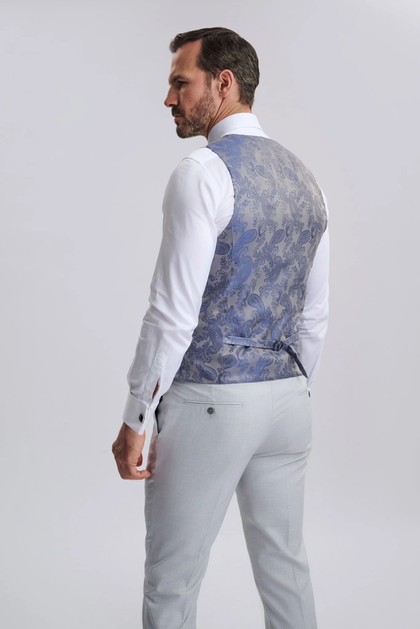 Belmont Silver Men's Three Piece Suit - Image 3