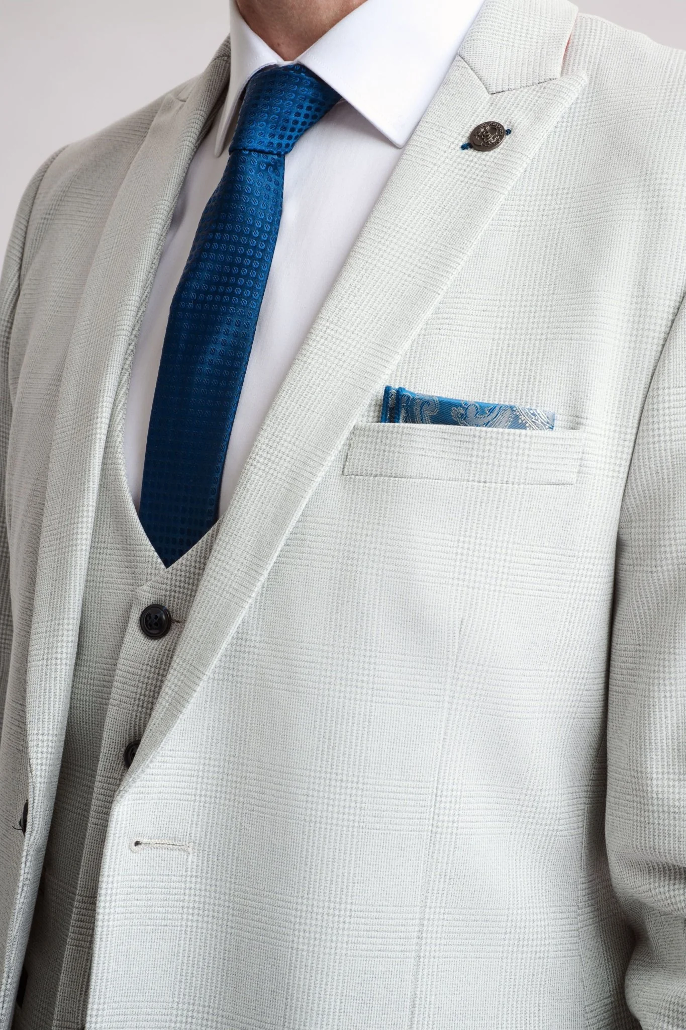 Bromley Stone 3 Piece Suit - Image 9