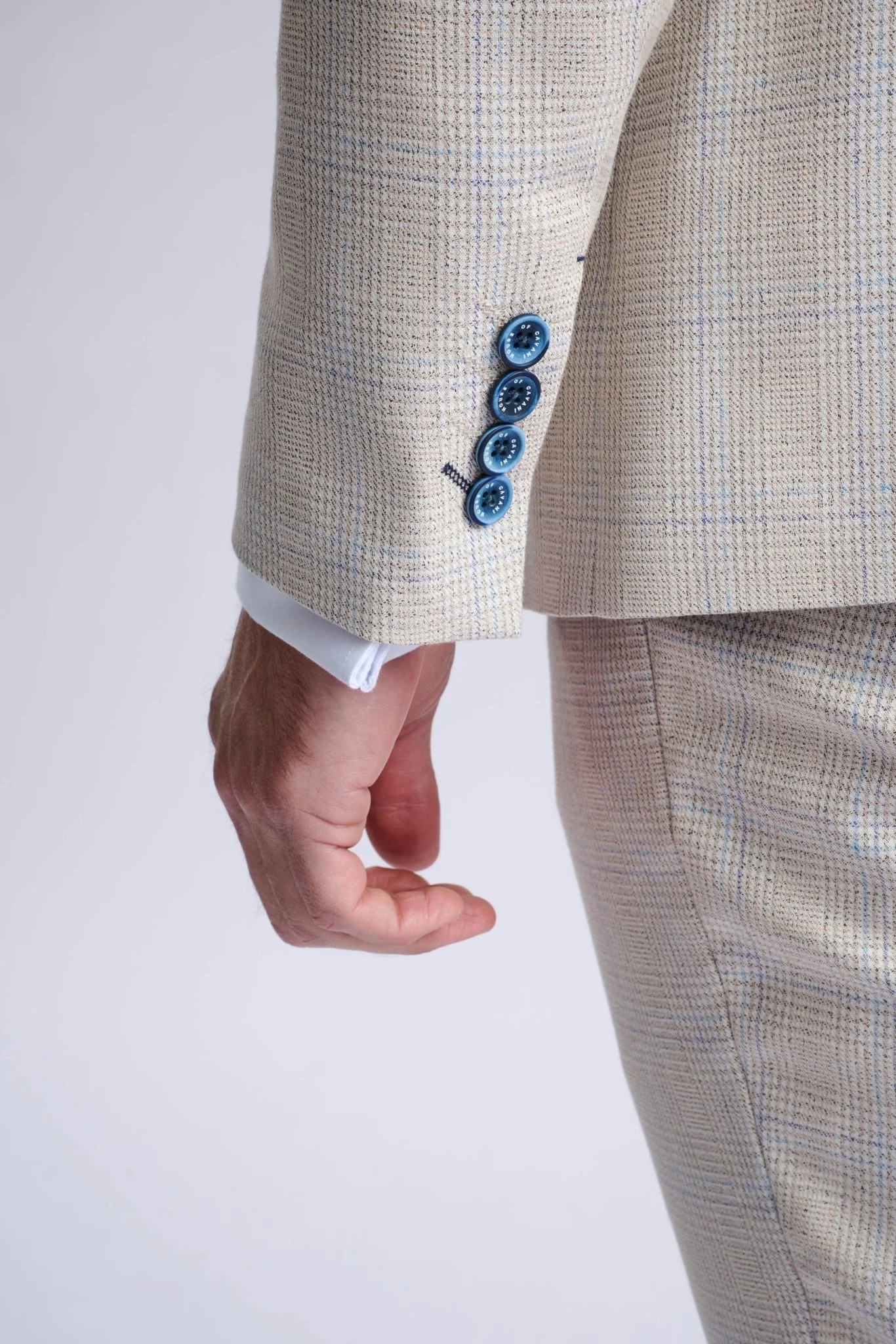 Caridi Beige Double Breasted Two Piece Suit - Image 7