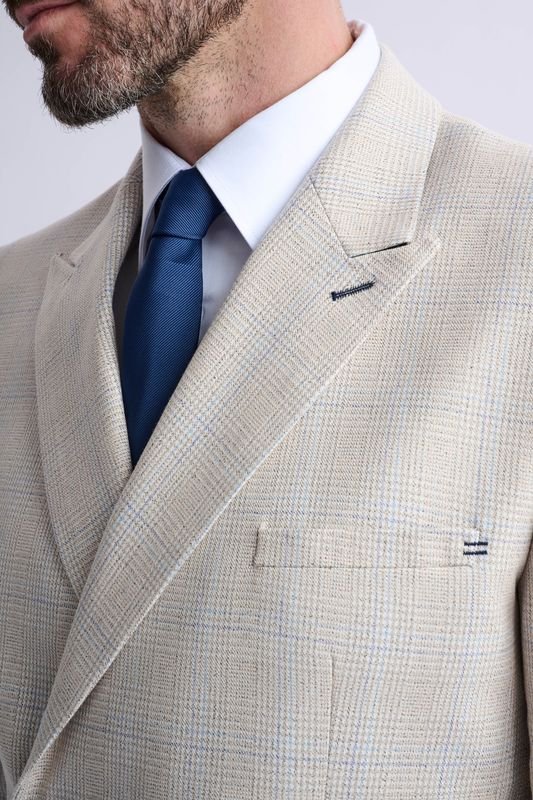 Caridi Beige Double Breasted Two Piece Suit - Image 8