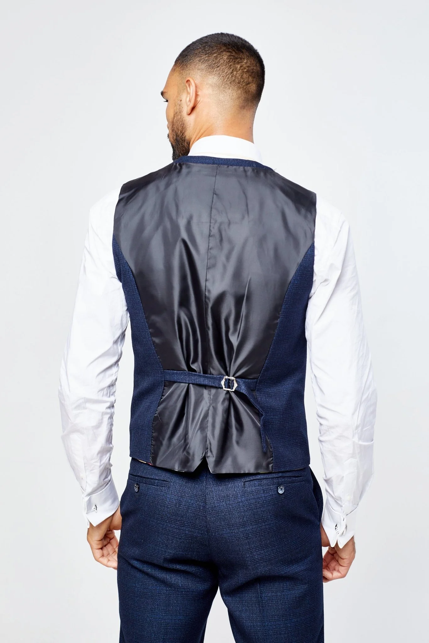 Caridi Navy Check Three Piece Suit - Image 8