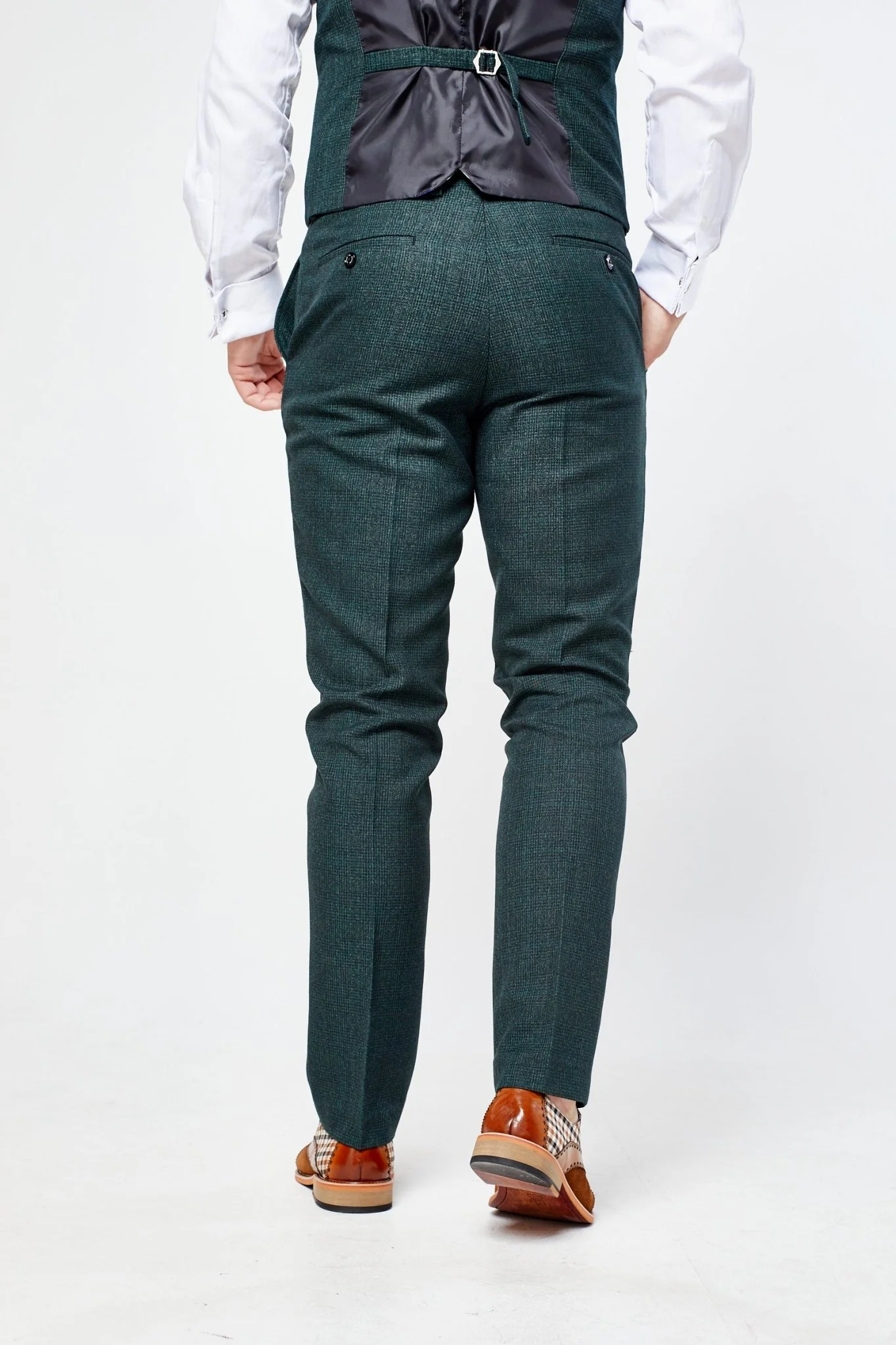 Caridi Olive Check Three Piece Suit - Image 11