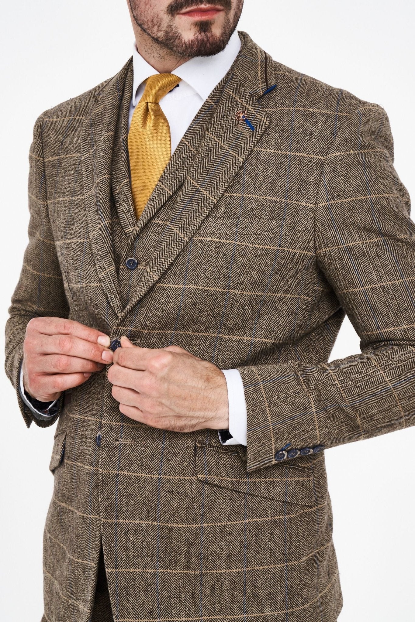 Albert Brown Tweed Three Piece Suit Short - Image 6