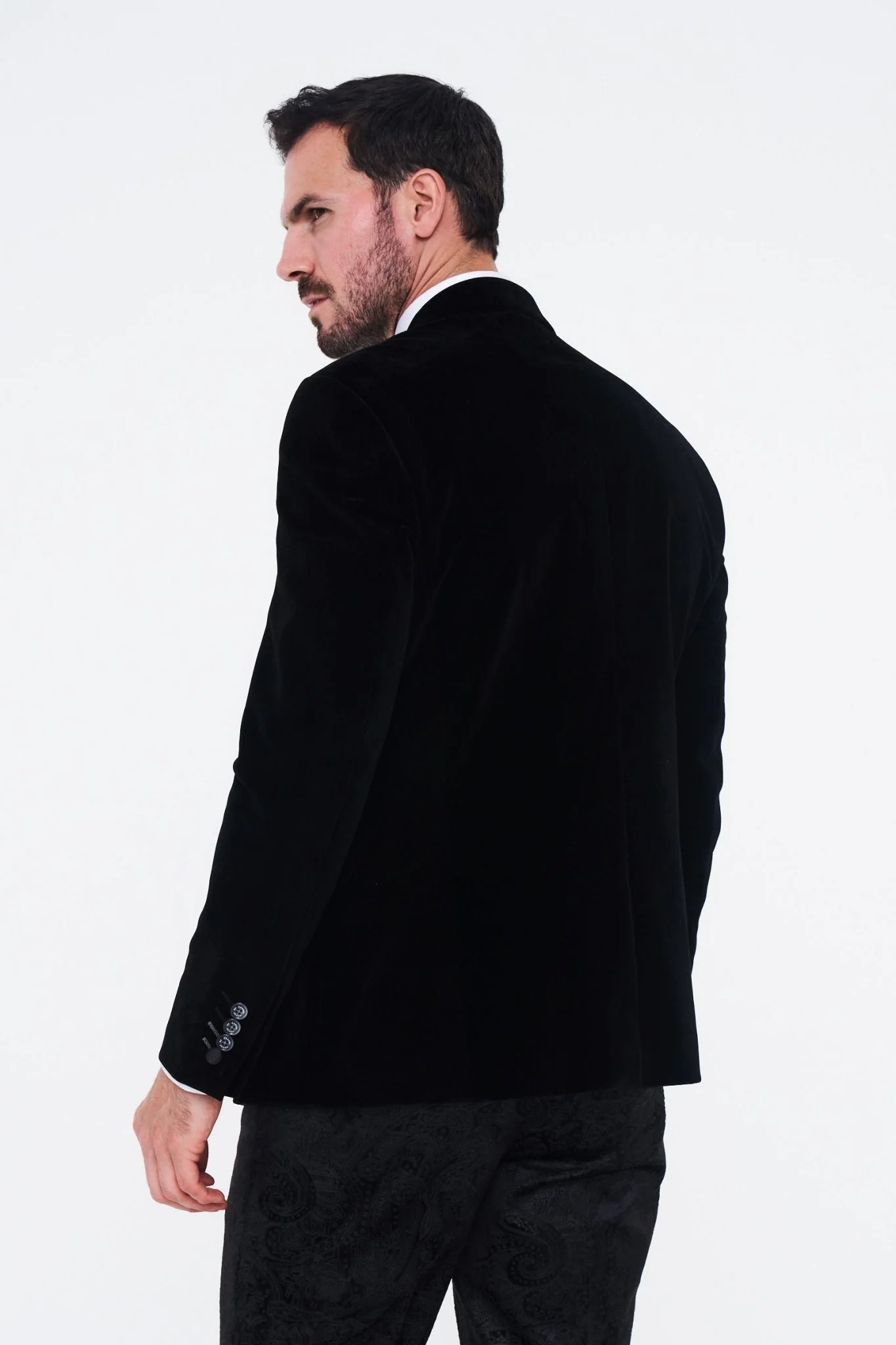 Cavani Rosa Black Velvet Blazer - Image 3