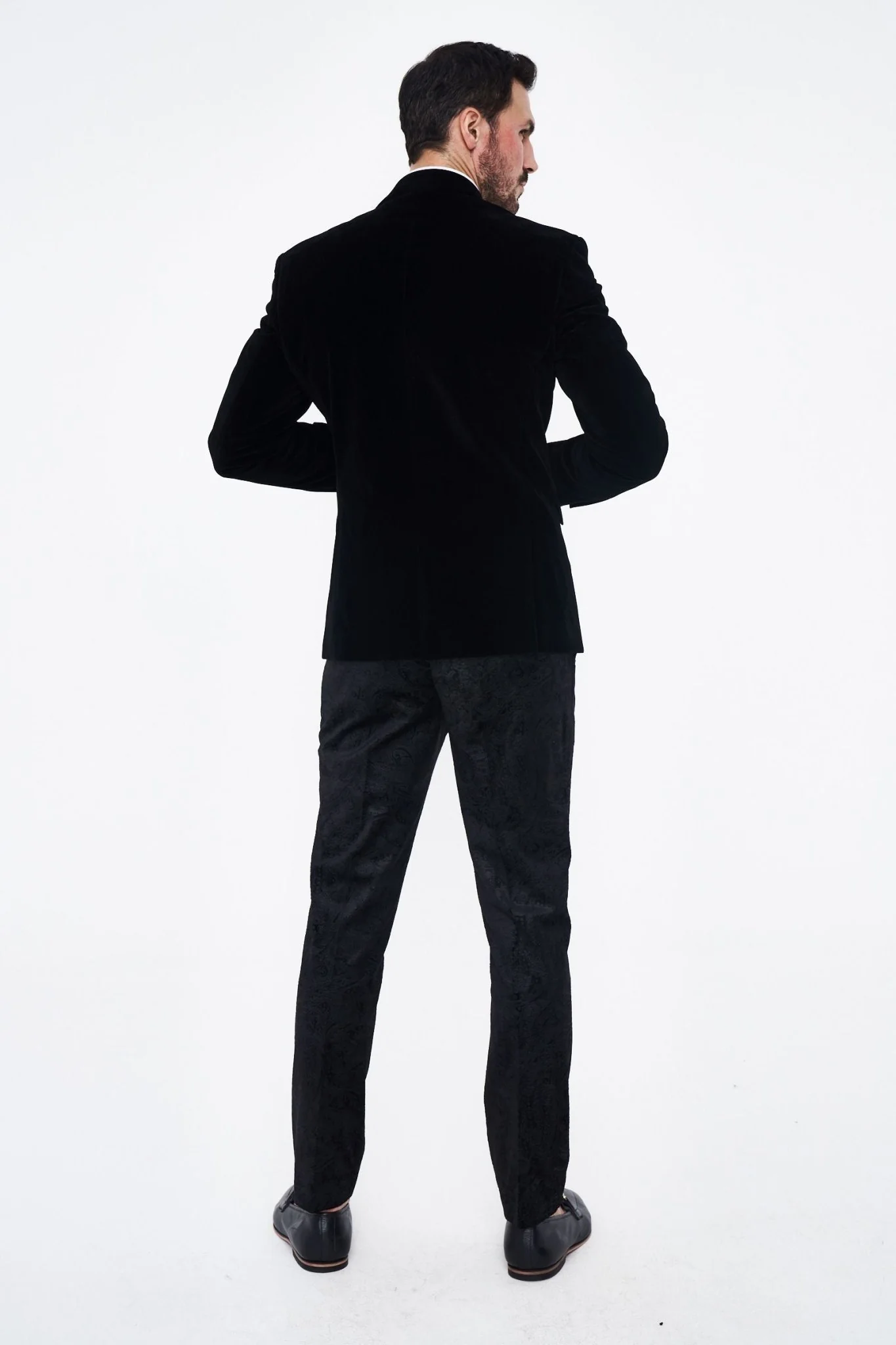 Cavani Rosa Black Velvet Blazer - Image 7