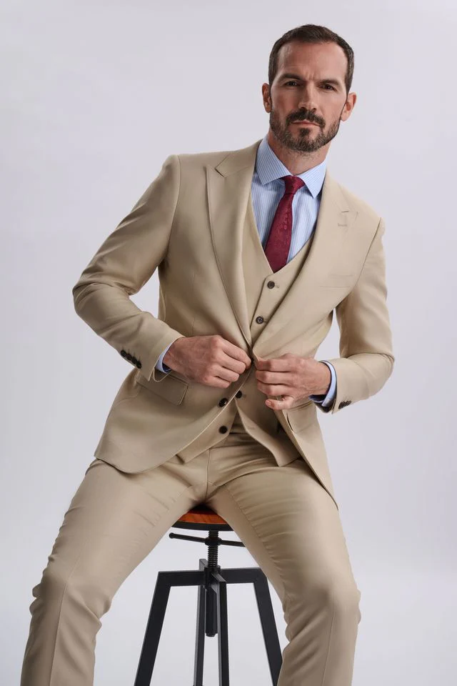 Diaz Beige Three Piece Suit - Image 4
