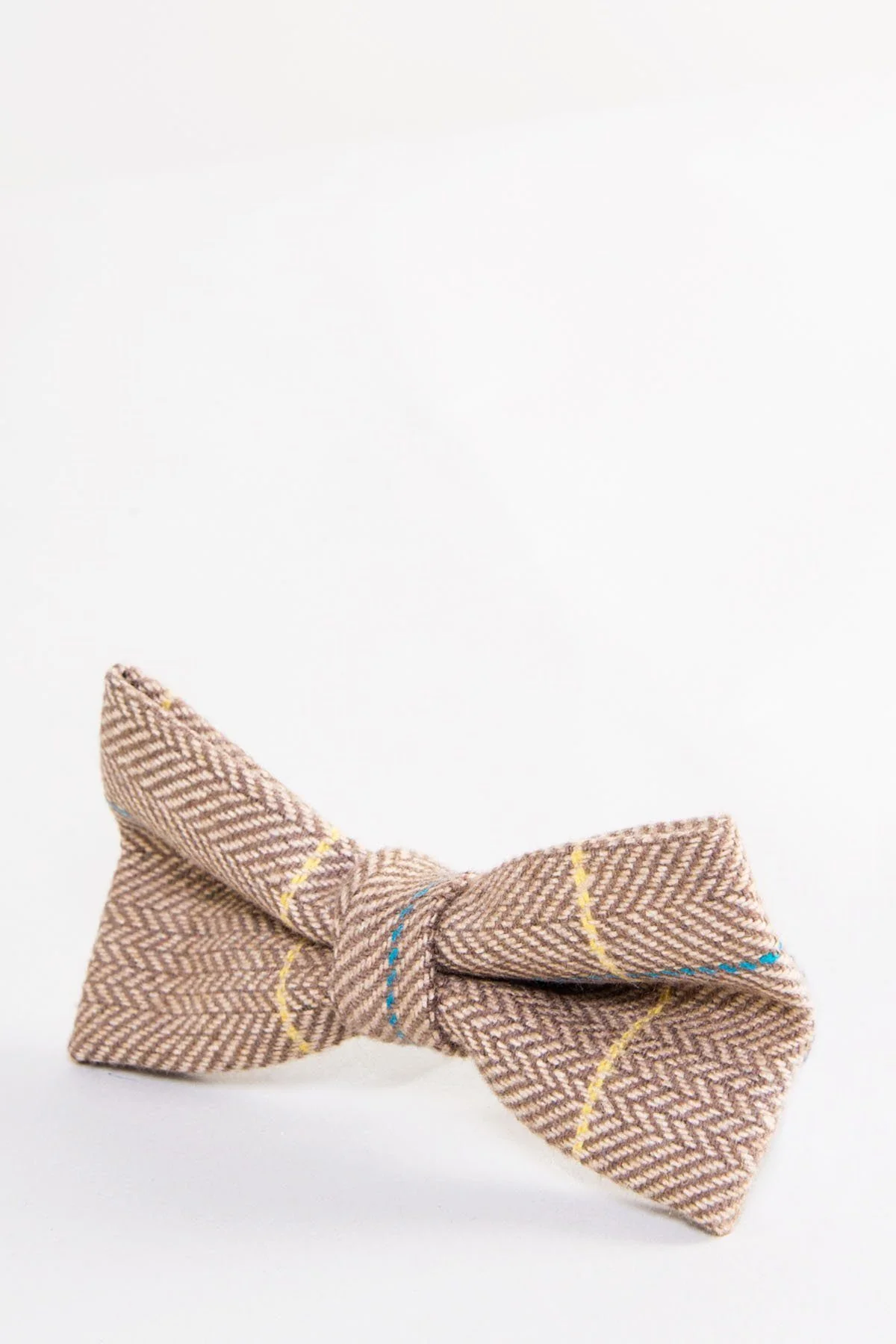 Dx7 oak Tweed bow tie - Image 2