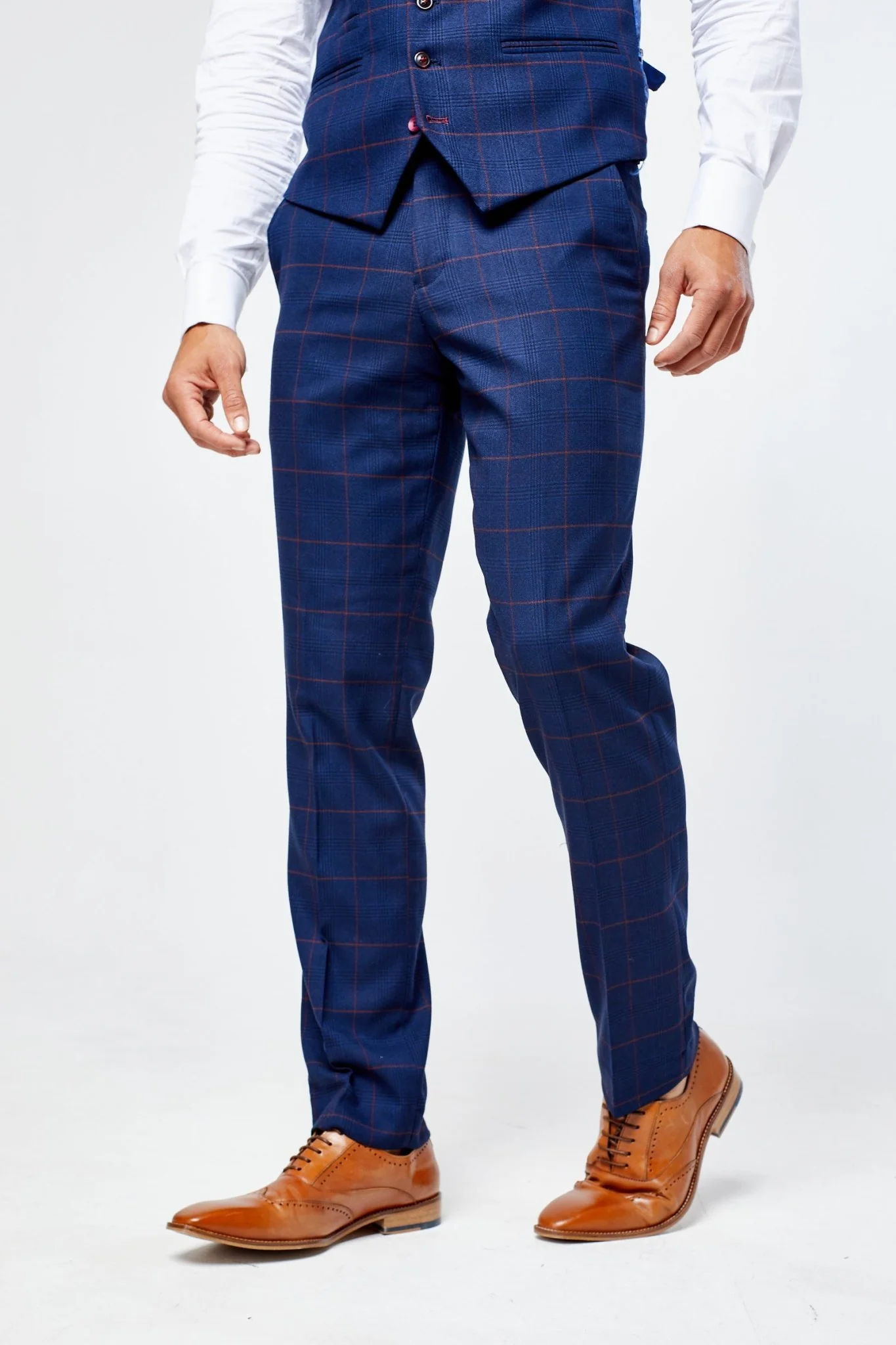 Edison Navy Wine Check Three Piece Suit - Image 12