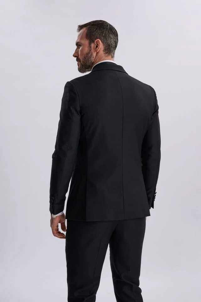 Giovani Black Three Piece Tuxedo - Image 9