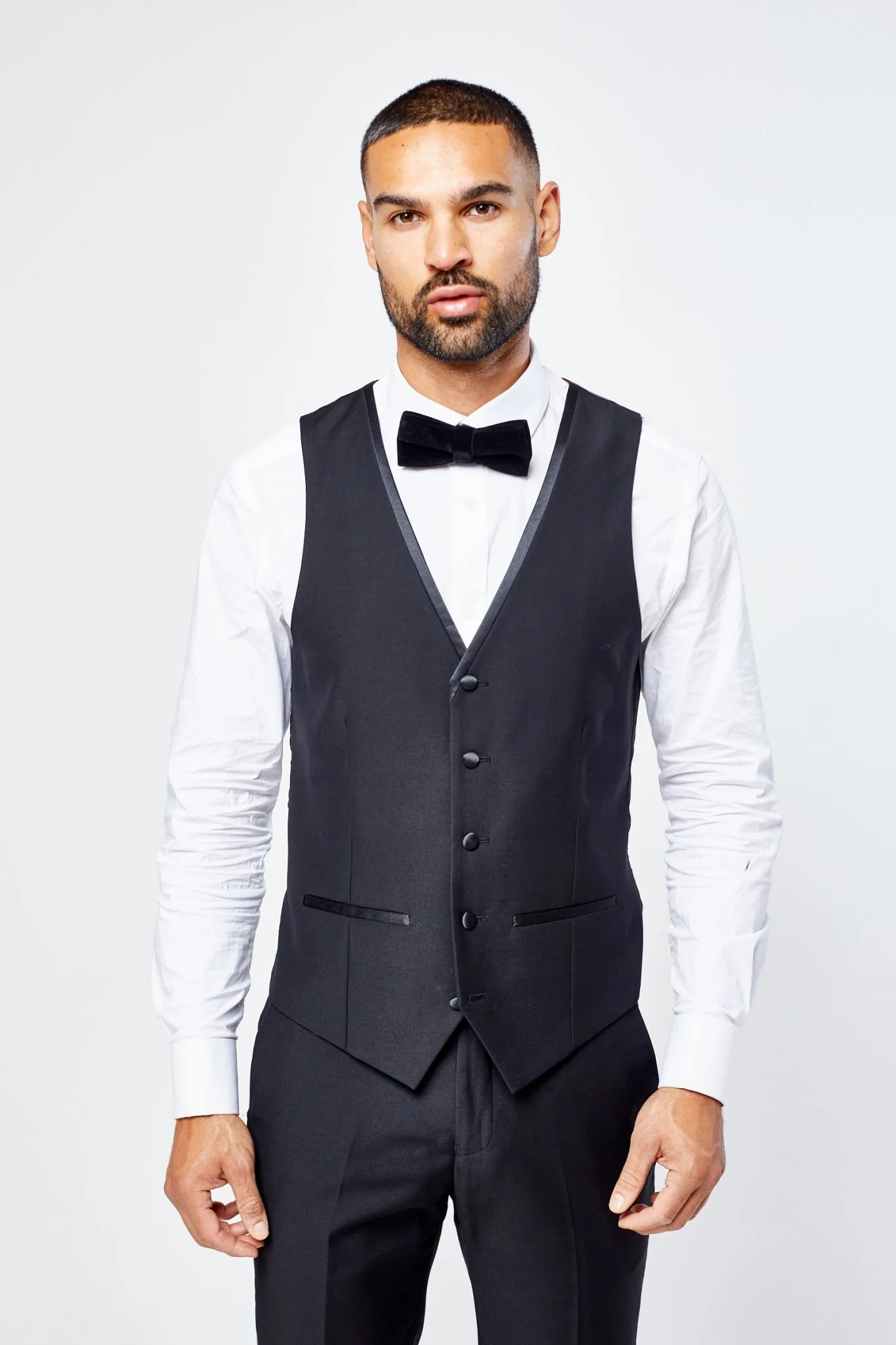 Harry Black Men's Three Piece Suit - Image 9