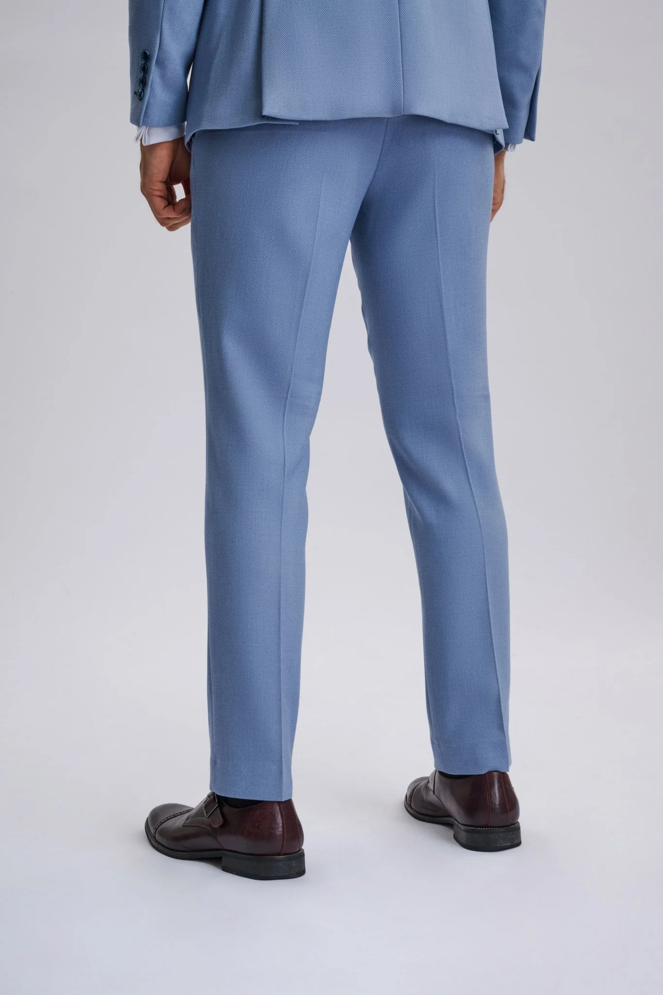 HM5 - Sky Blue Three Piece Suit - Image 6