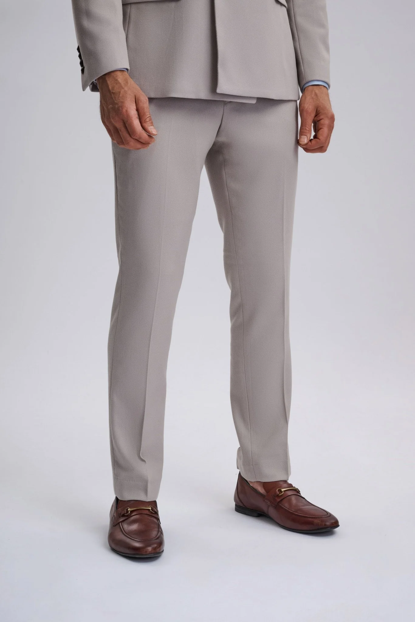 HM5 - Stone Double-Breasted Two Piece Suit - Image 7
