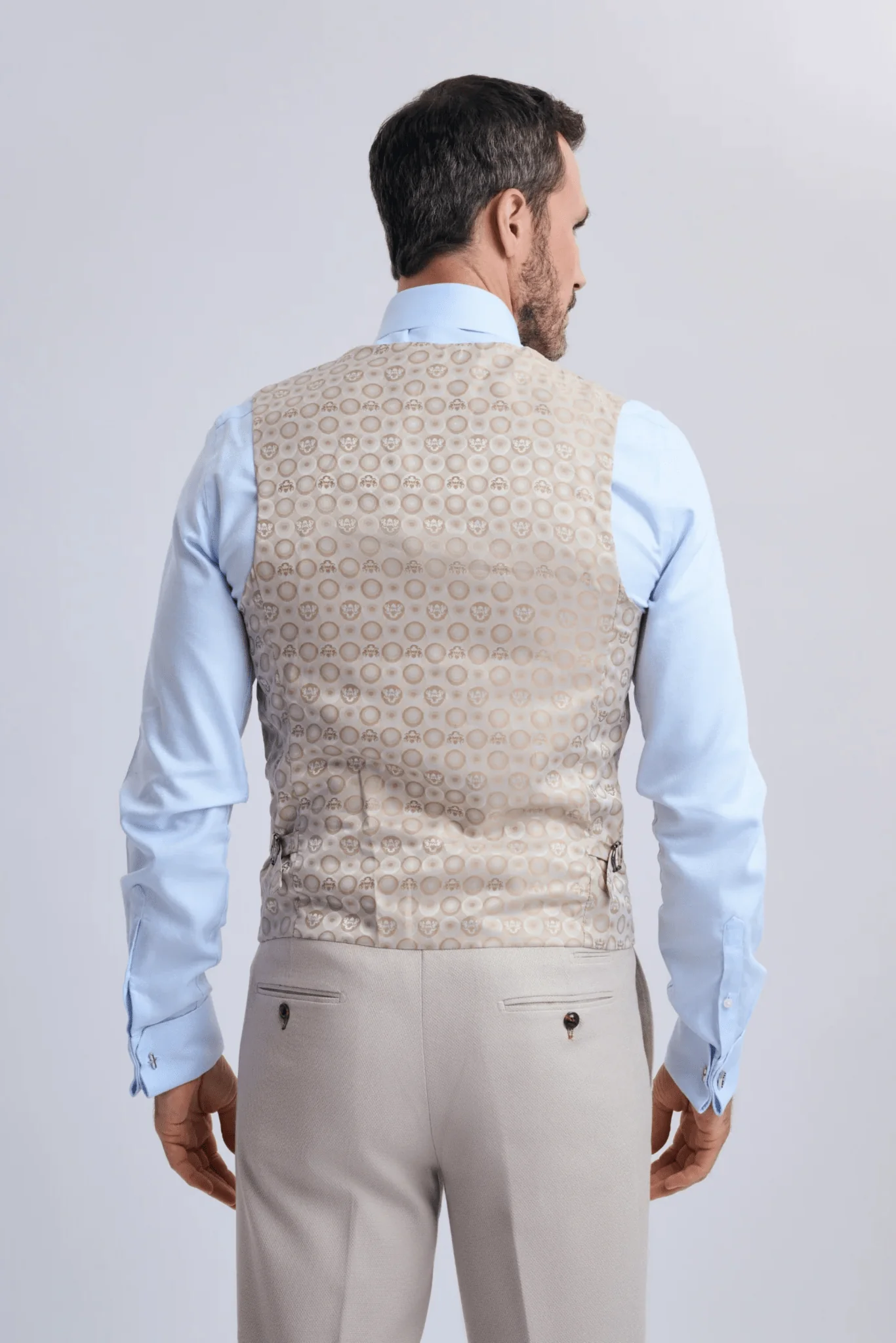 HM5 Stone Tailored Three Piece Suit - Image 6