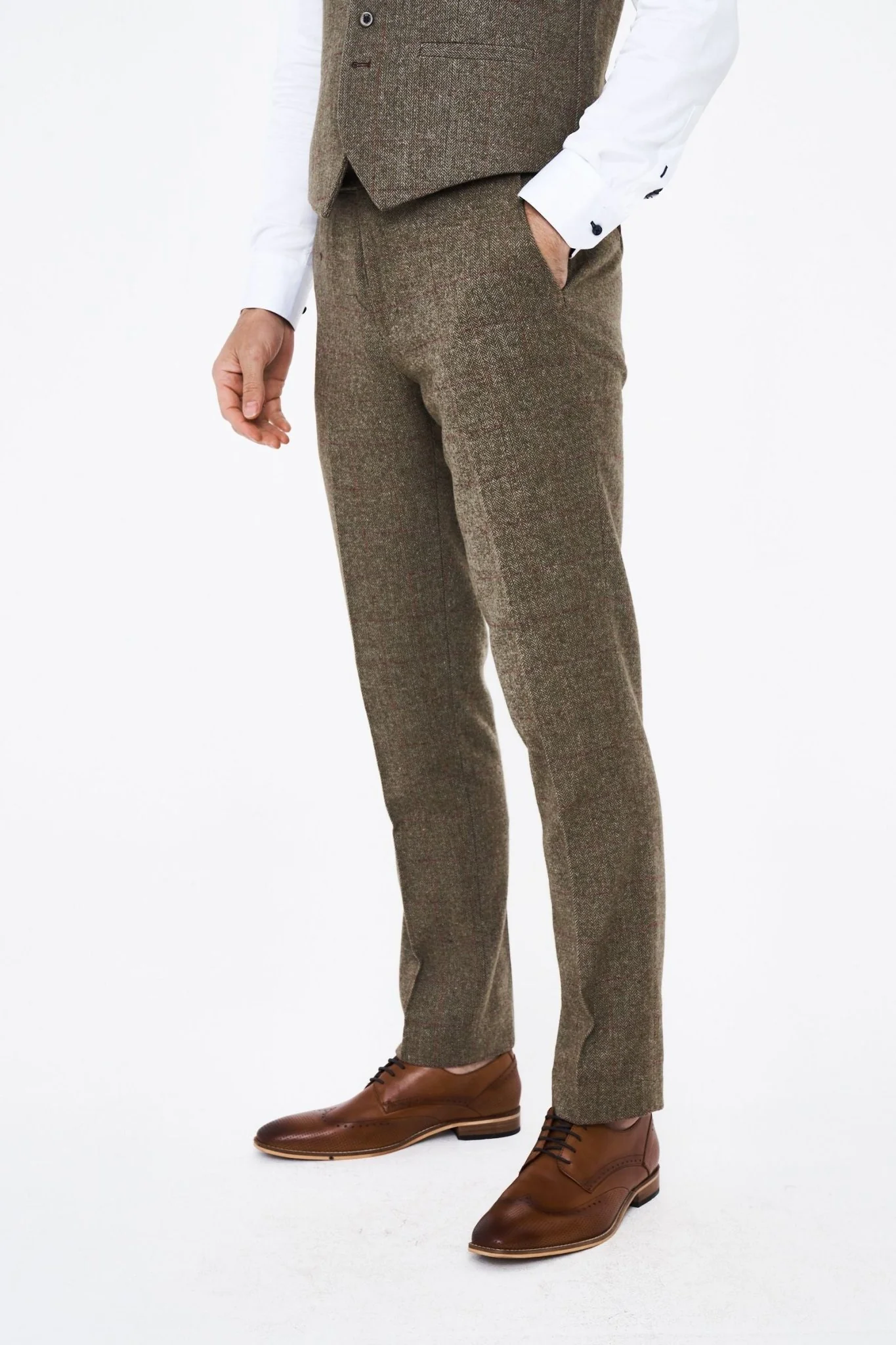 House of Cavani Gaston Sage Tweed Three Piece Suit - Image 9