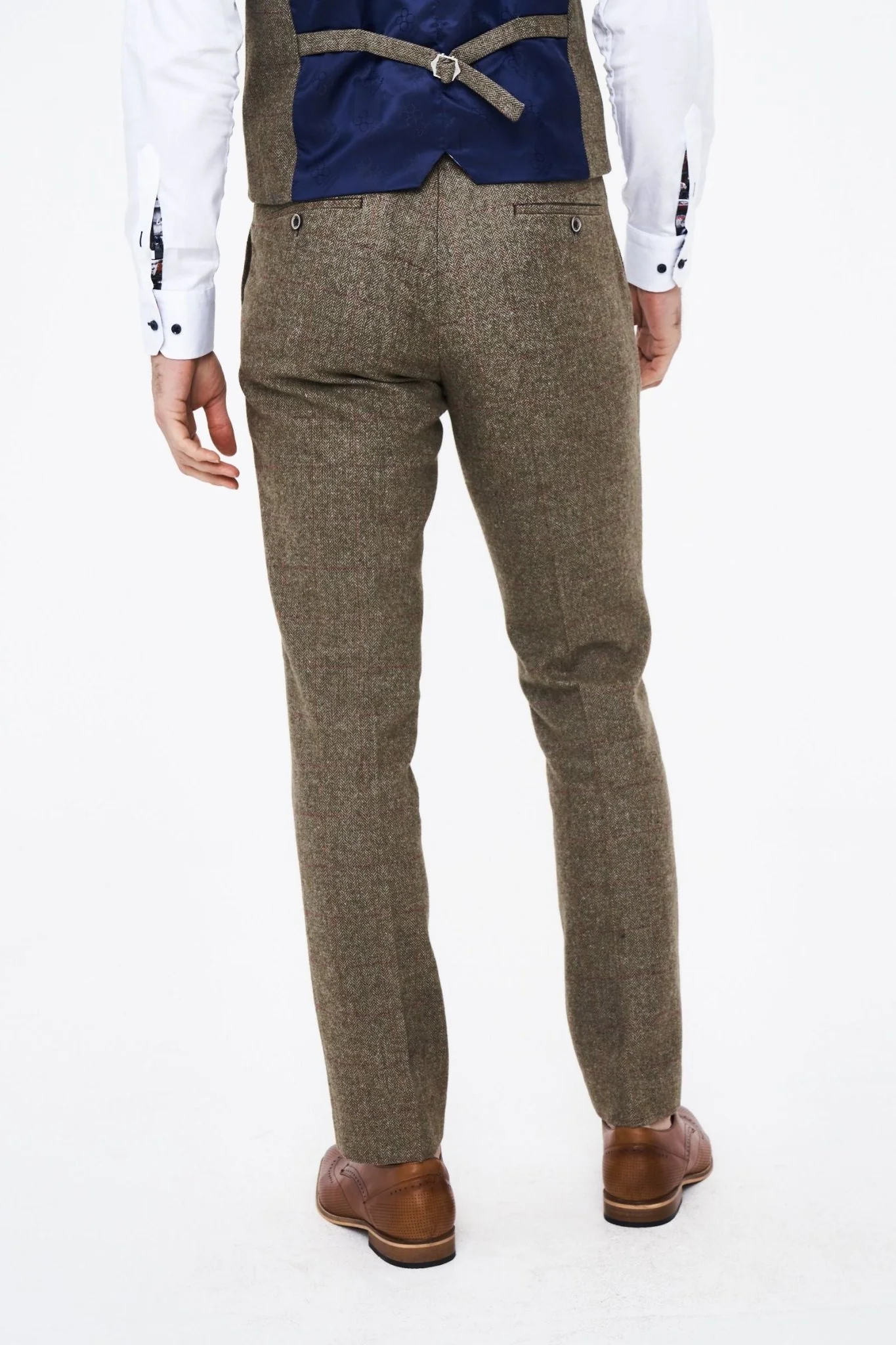 House of Cavani Gaston Sage Tweed Three Piece Suit - Image 10