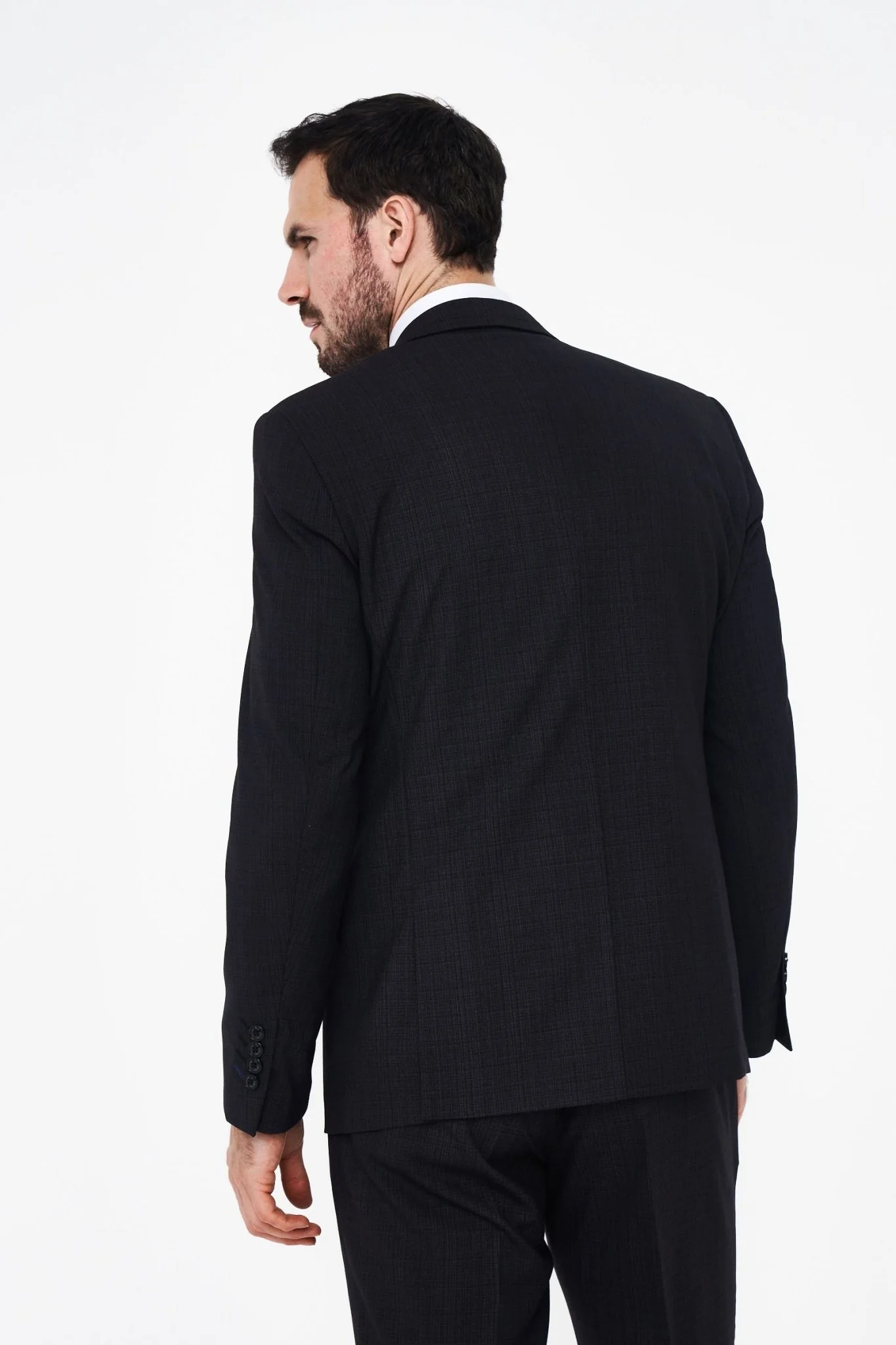House of Cavani Seeba Graphite Regular Three Piece Suit - Image 7