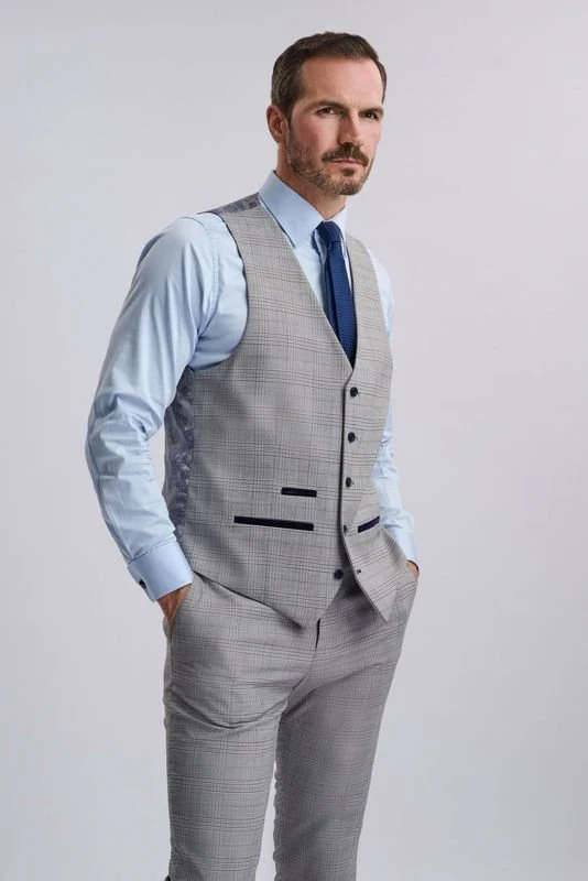 Hugo Grey Check Three Piece Suit - Image 2