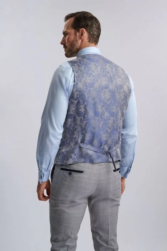 Hugo Grey Check Three Piece Suit - Image 3