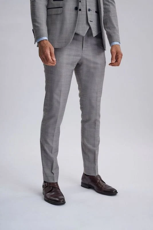 Hugo Grey Check Three Piece Suit - Image 7