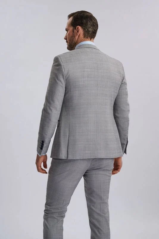 Hugo Grey Check Three Piece Suit - Image 8