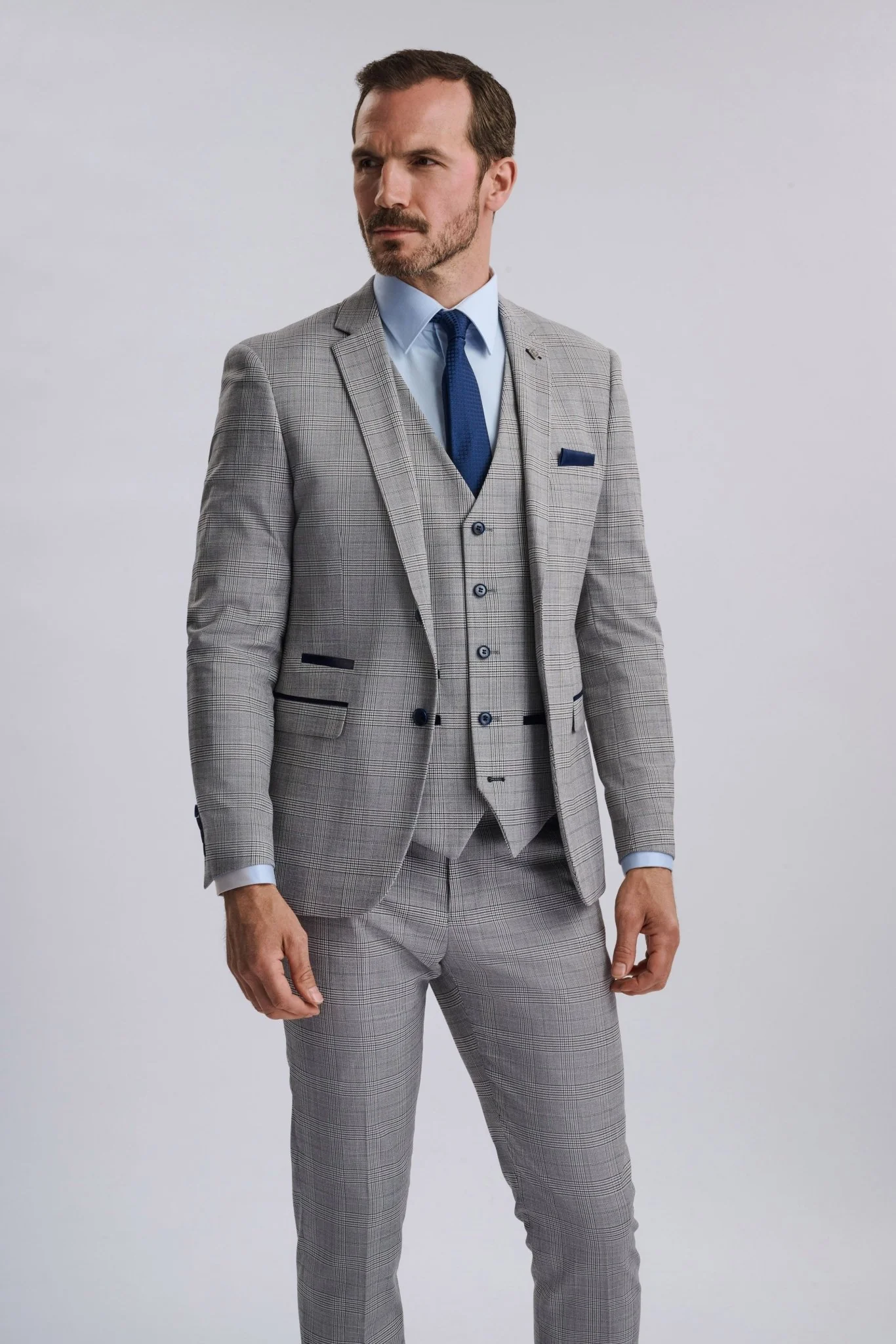 Hugo Grey Check Three Piece Suit - Image 9
