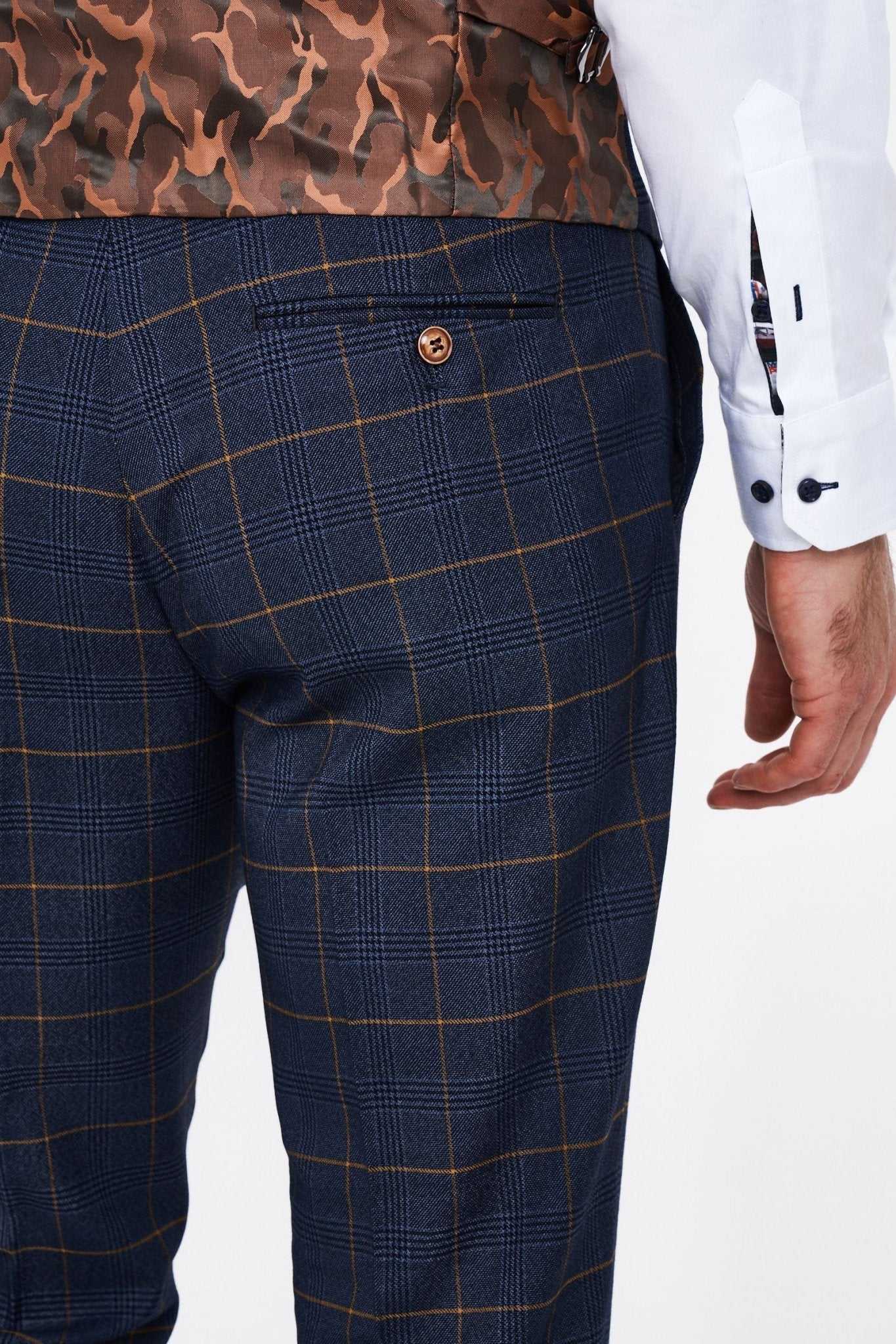 Jenson - Sky Blue Check Suit With Double Breasted Waistcoat - Image 8
