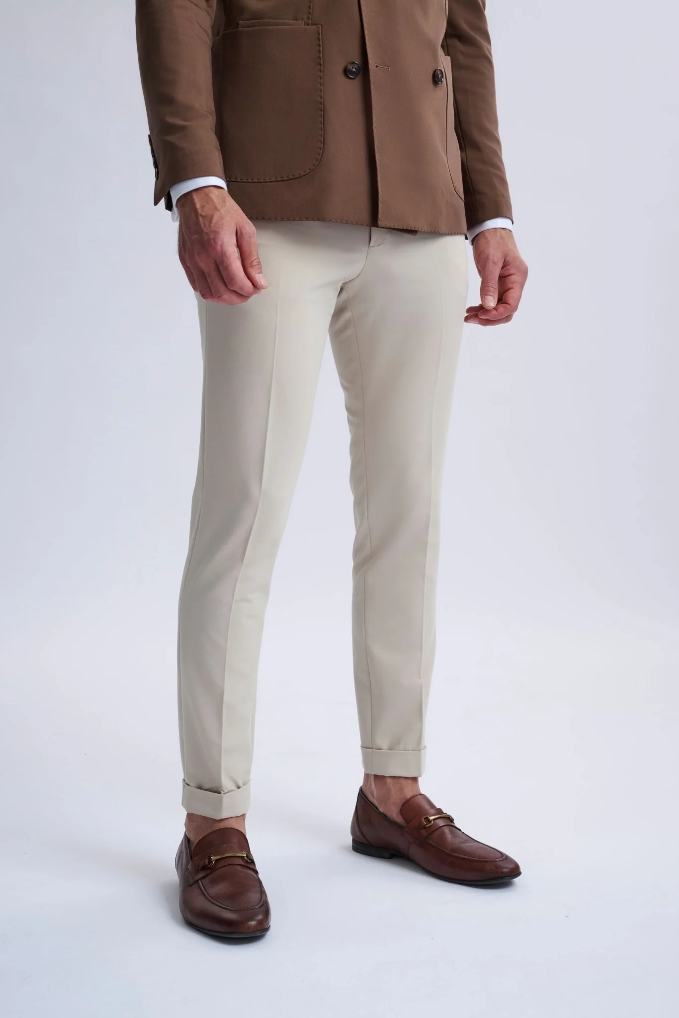 Leandro Fixed Double-Breasted Suit with Stone Trousers - Image 5