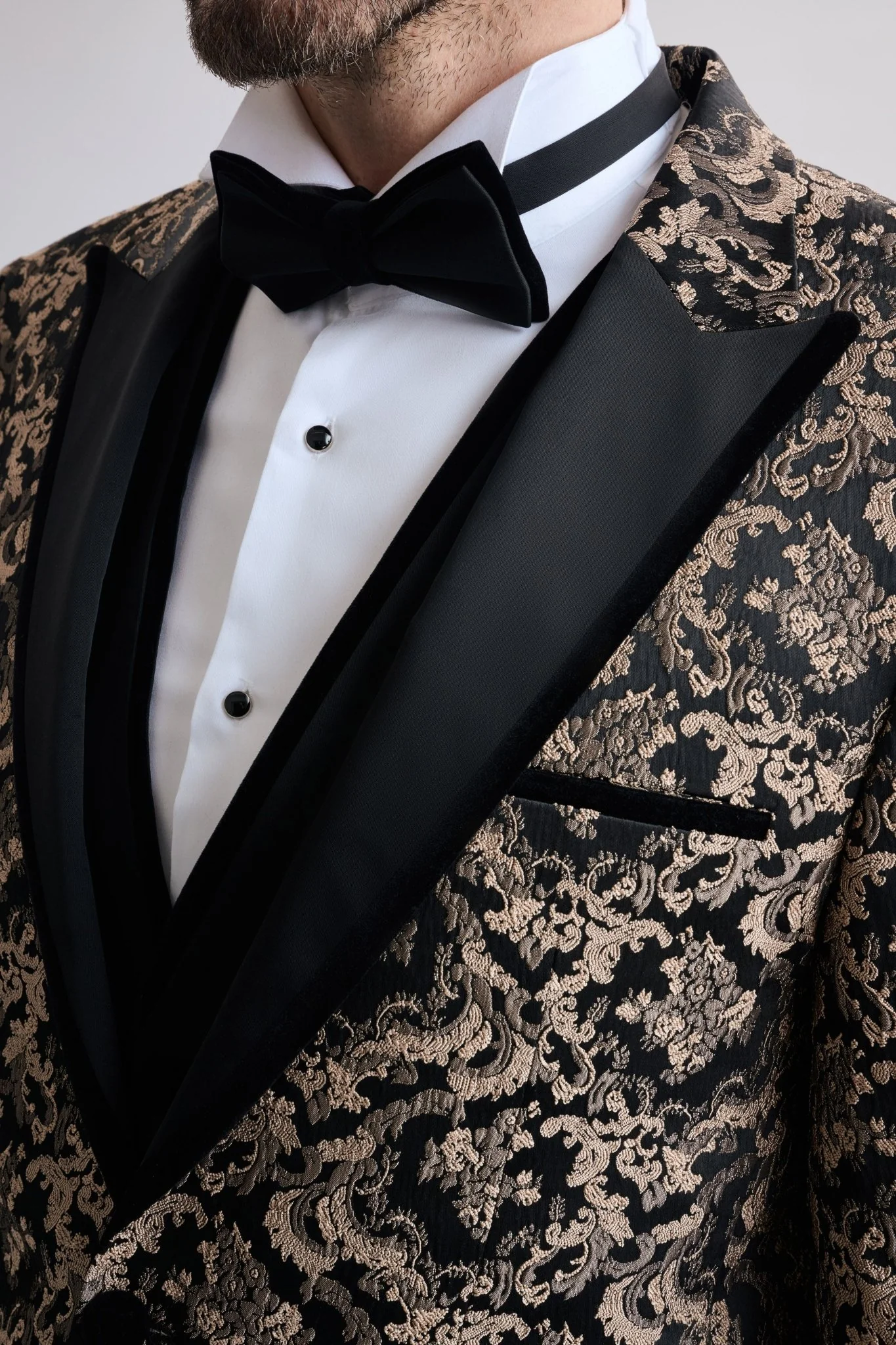 Leo Gold Pattern 3 Piece Suit - Image 5