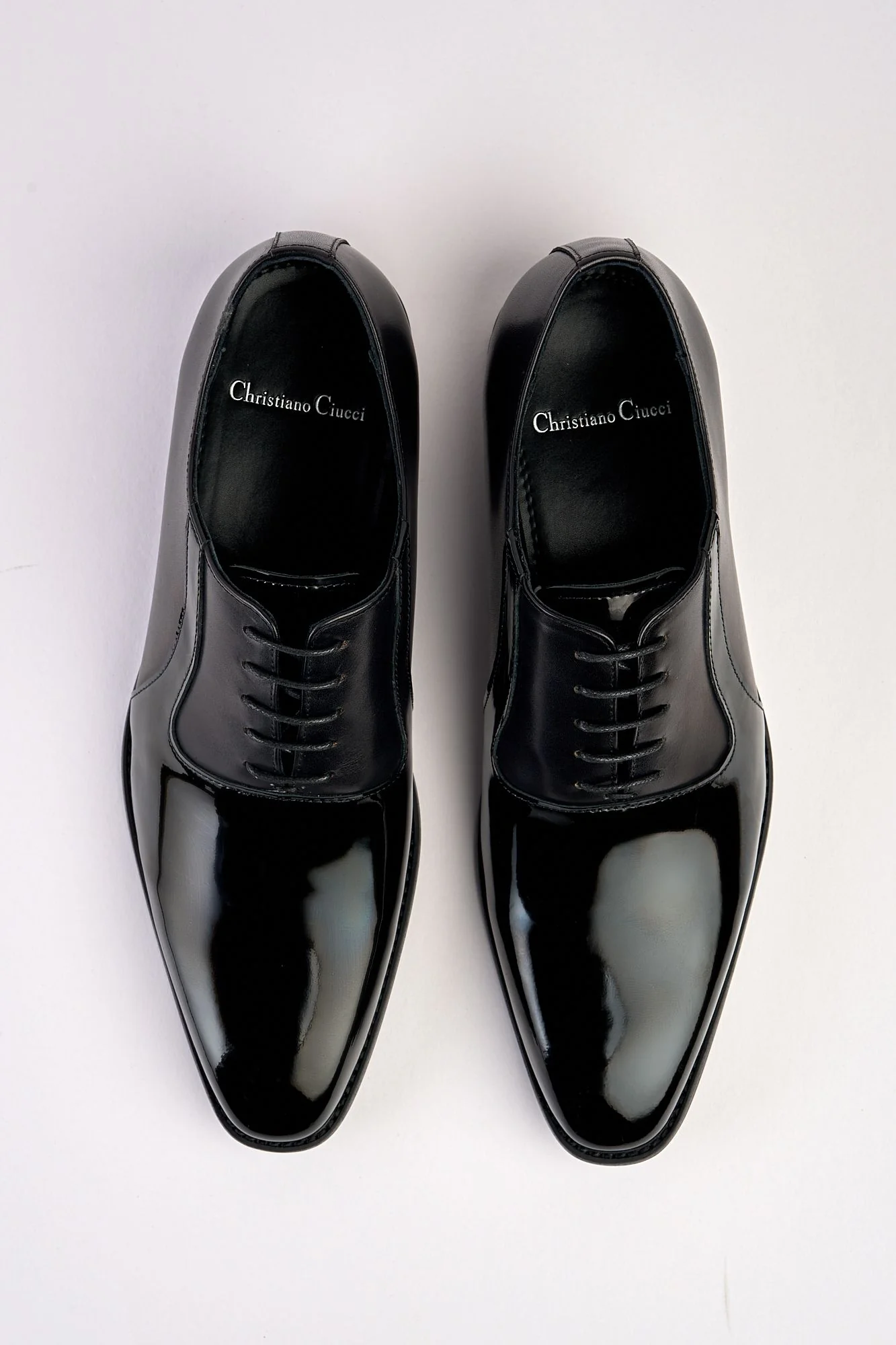 Lorenzo Black Laced Shoe - Image 4