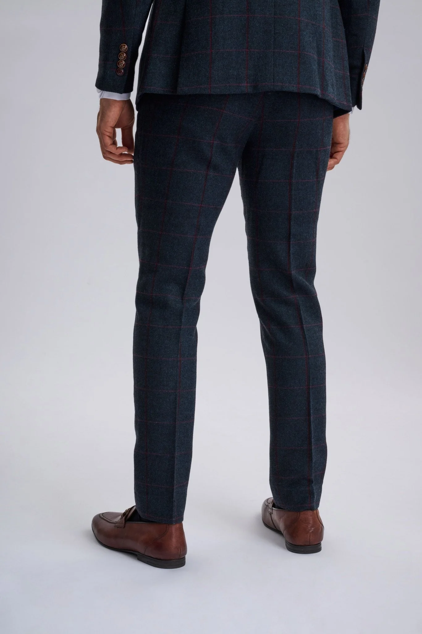 Madrid Navy Tweed Check Three Piece Suit - Image 8