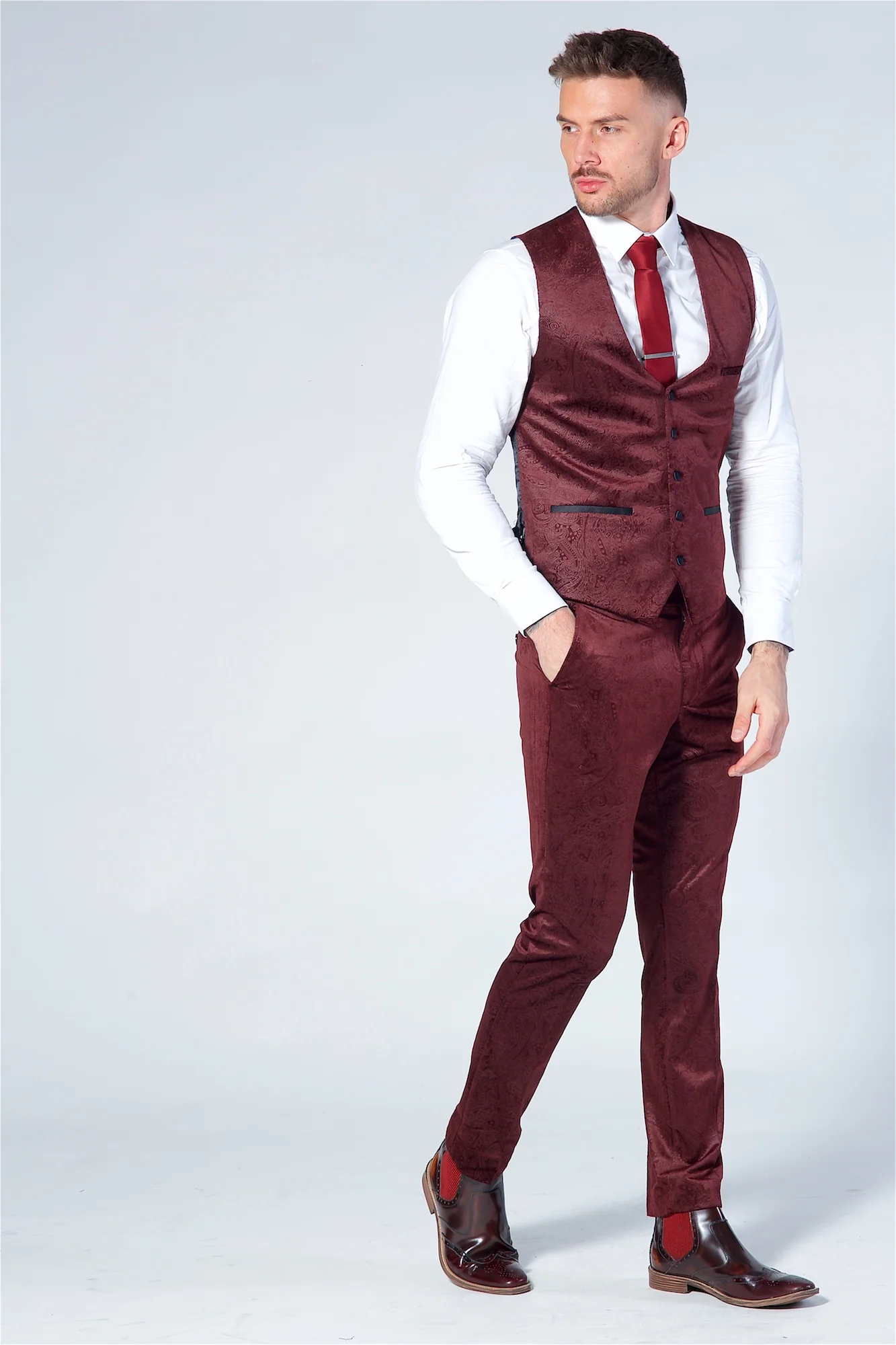 Marc Darcy Simon Wine Velvet Jacquard Waistcoat - Image 4