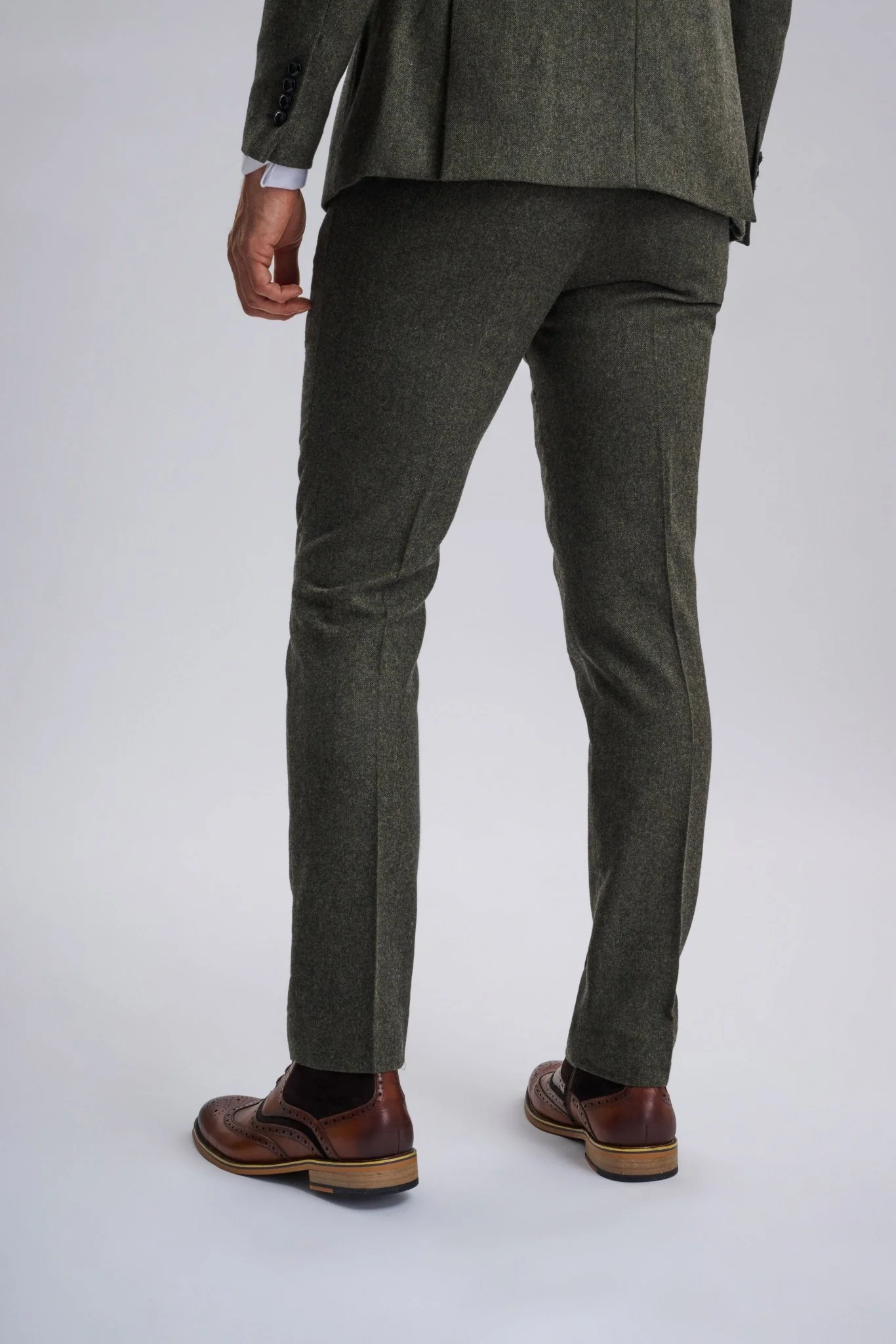 Oscar Green Tweed Three Piece Suit - Image 10