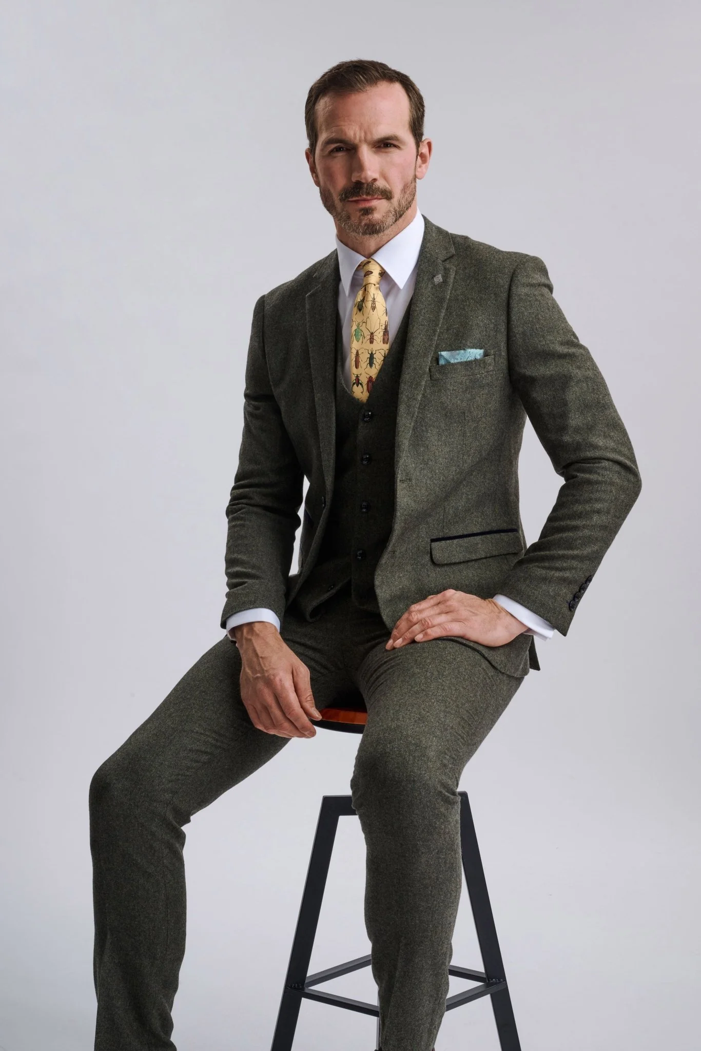 Oscar Green Tweed Three Piece Suit - Image 5