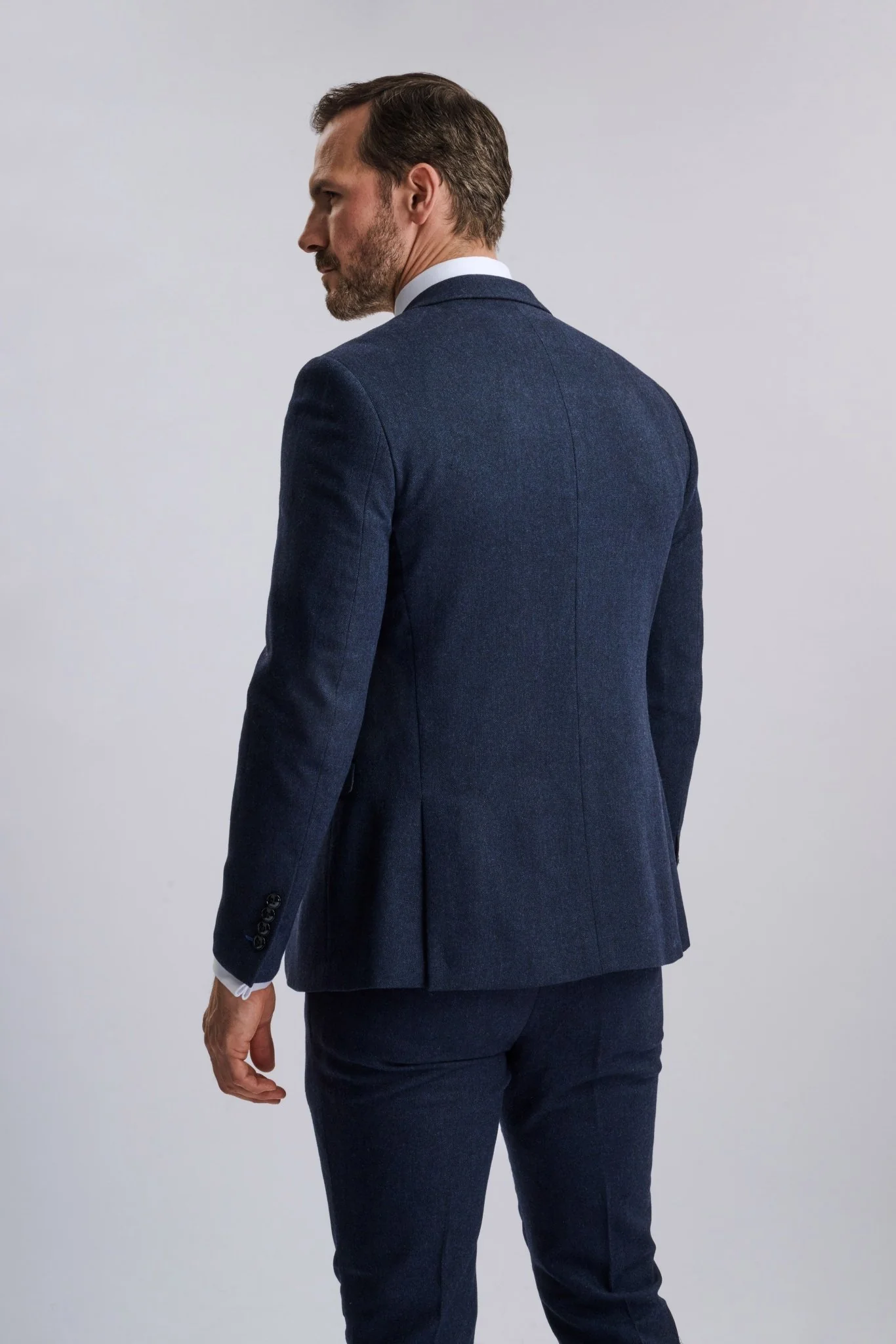 Oscar Navy Tweed Three Piece Suit - Image 8
