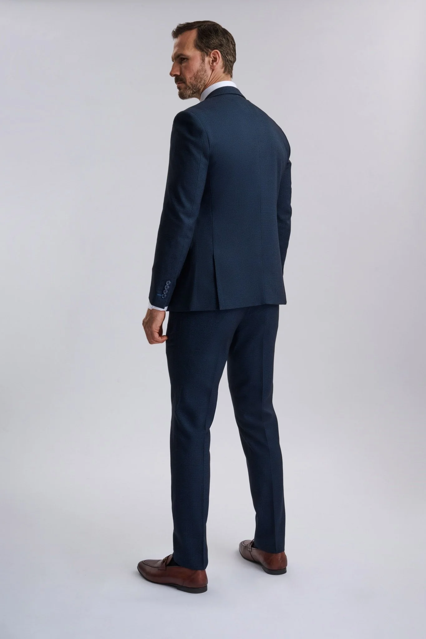 Regent Navy Check Three Piece Suit - Image 10
