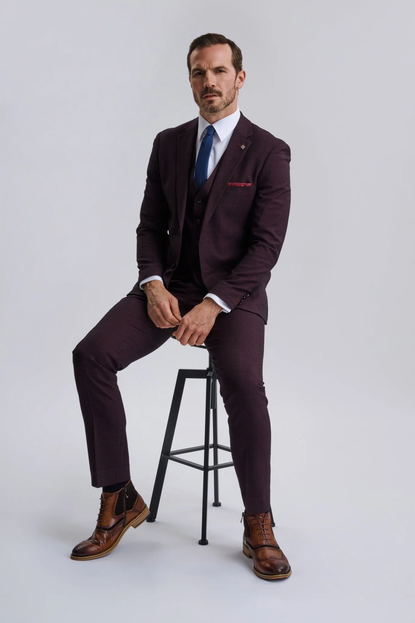 Regent Wine Check Three Piece Suit - Image 11