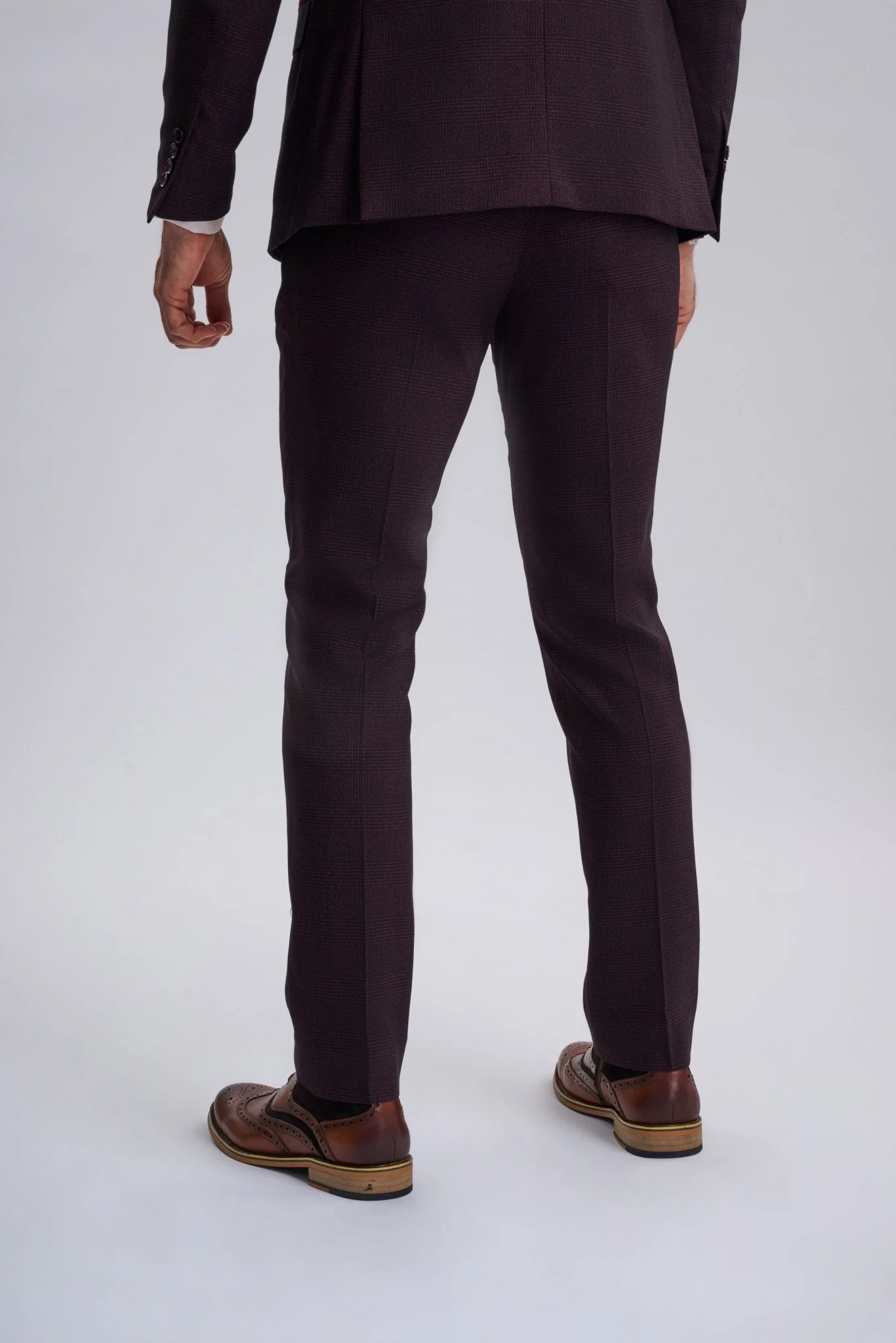 Regent Wine Check Three Piece Suit - Image 9