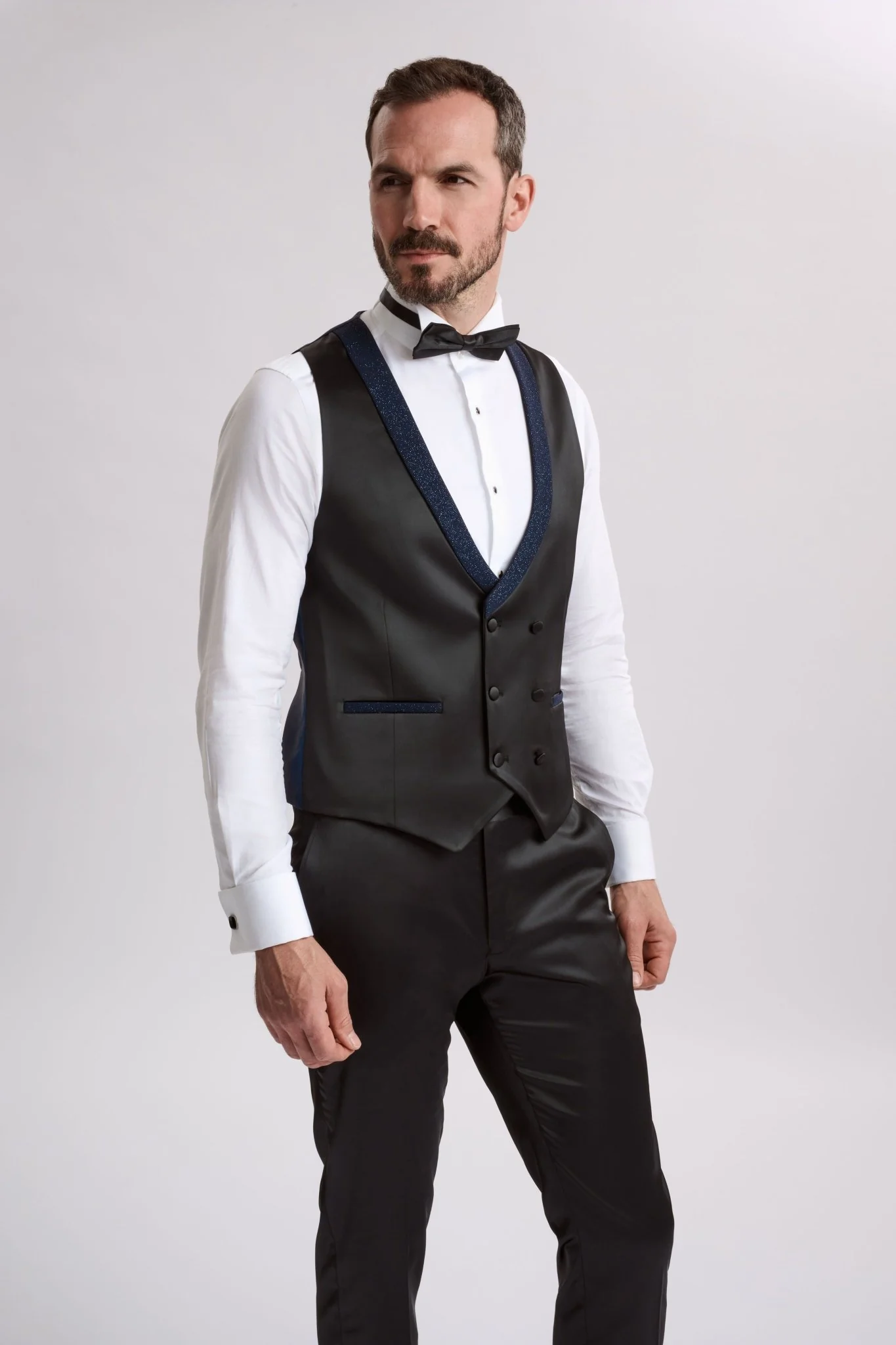 Santoro Milan's Sparkle Three Piece Navy Tux - Image 7
