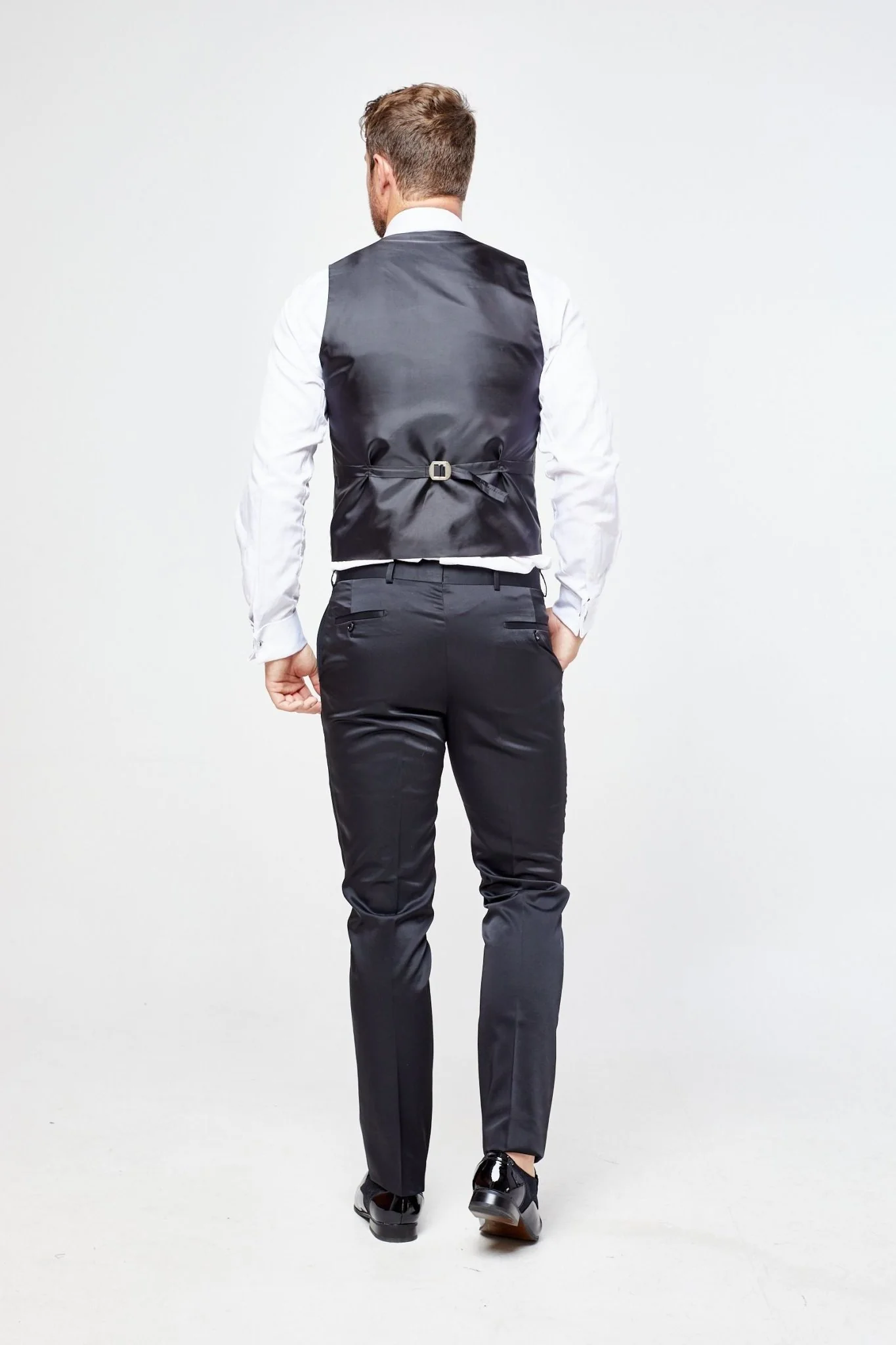 Santoro Milan's Three Piece Sparkle Tux - Image 7